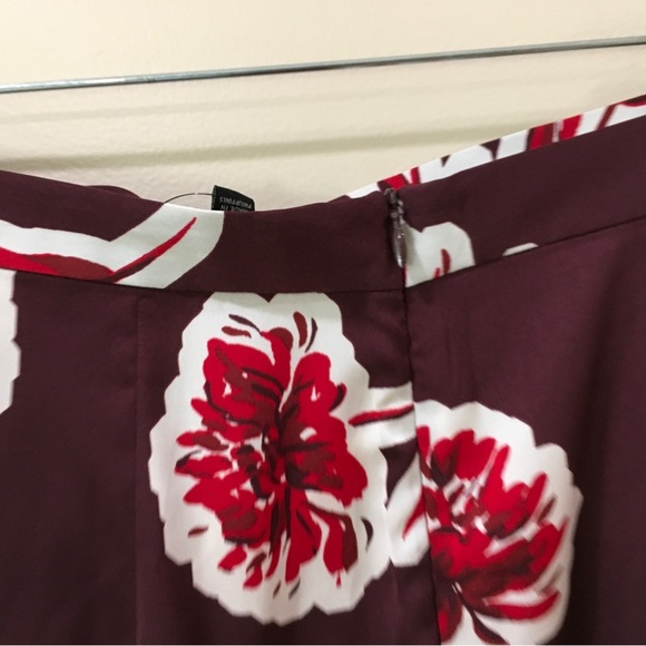 New Banana Republic Satin Ruched Midi Skirt Floral Red Burgundy Womens - Picture 4 of 7
